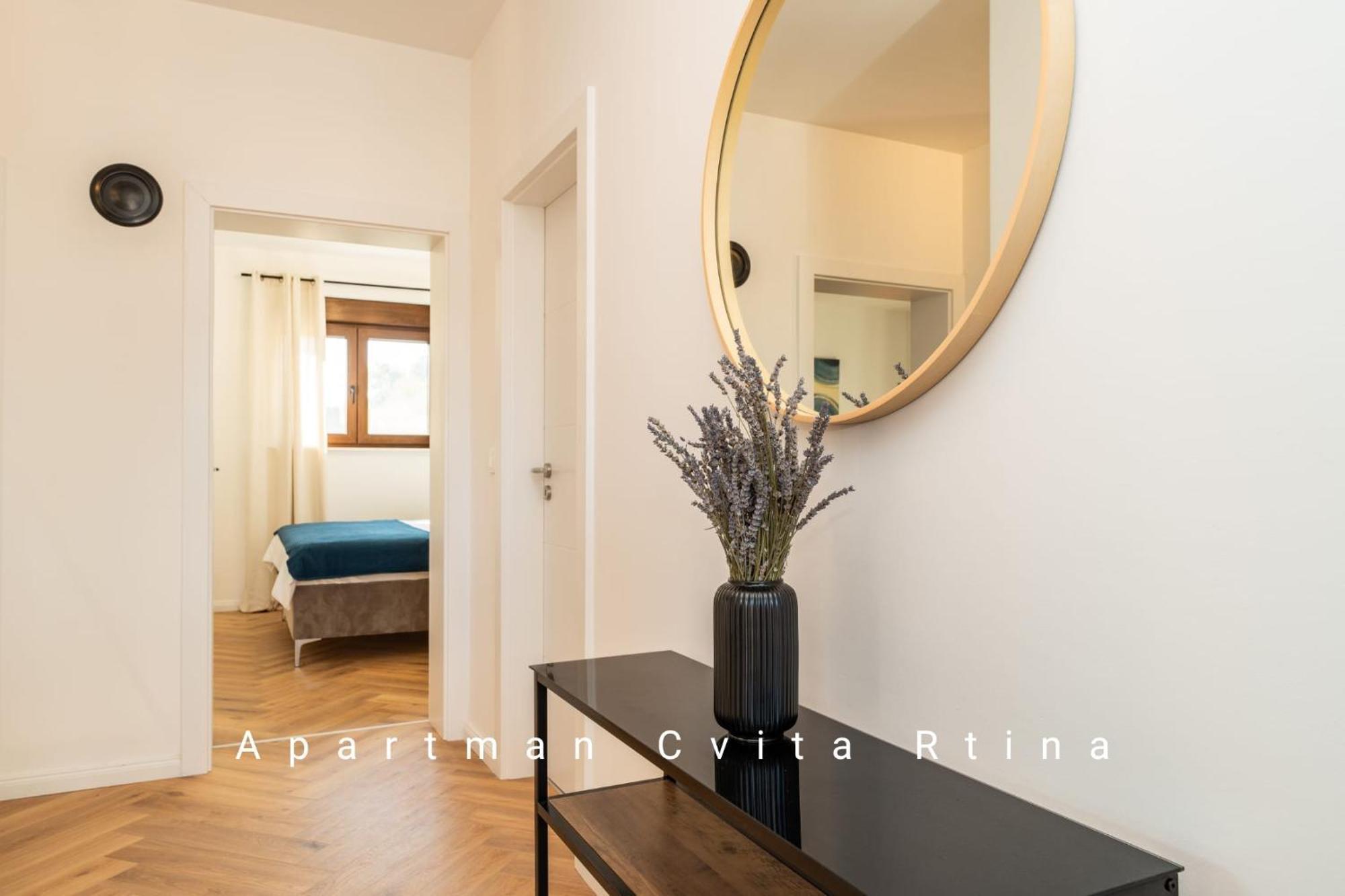 Apartman Cvita 利缇纳 外观 照片